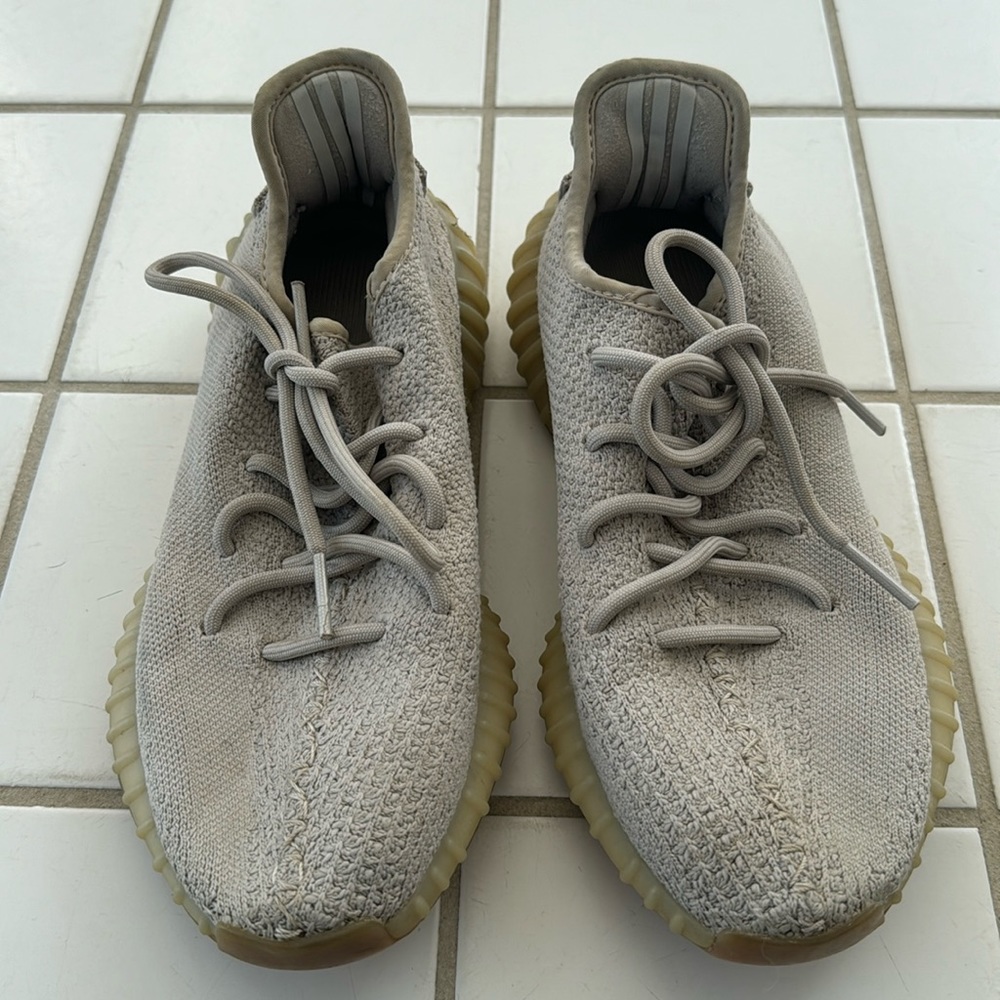 Yeezy Adidas Boost 350 V2 Sesame